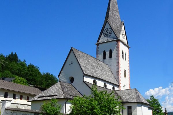 Pfarrkirche-St.-Georg-in-Keutschach-–-Farna-cerkev-sv.-Jurija-v-Hodišah