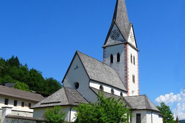 Pfarrkirche-St.-Georg-in-Keutschach-–-Farna-cerkev-sv.-Jurija-v-Hodišah Pfarrkirche-St.-Georg-in-Keutschach-–-Farna-cerkev-sv.-Jurija-v-Hodišah