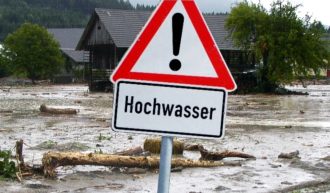 Unwetter-Starkregen-Sturmgefahr-Hochwasser