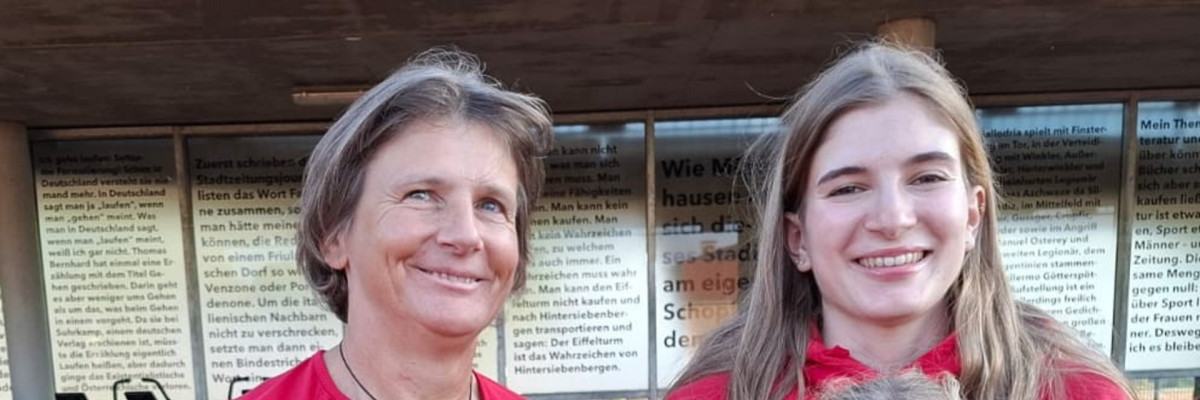 Ingrid und Elisabeth Bluch, Hanna und Julia Striednig