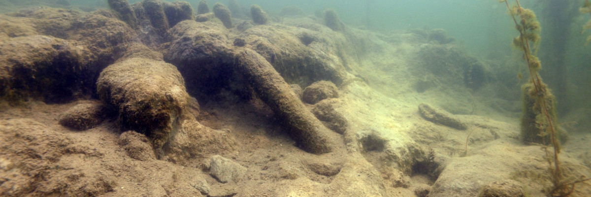 Pfahlbauten unter Wasser