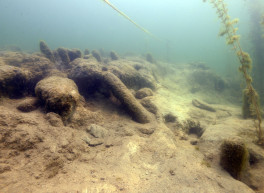 Pfahlbauten unter Wasser