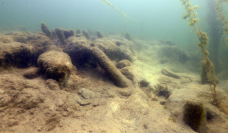 Pfahlbauten unter Wasser